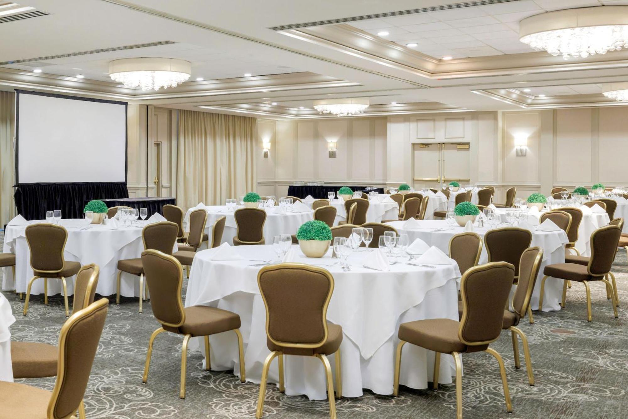 Hilton גרינוויל מראה חיצוני תמונה